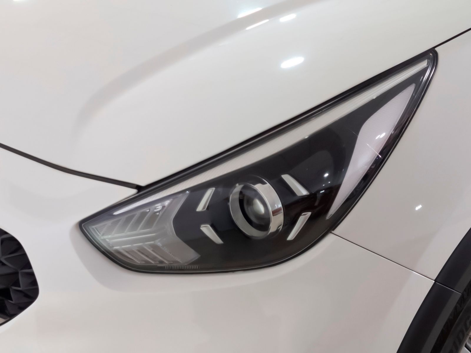 Kia Niro 1.6 GDi HEV Drive - foto 25