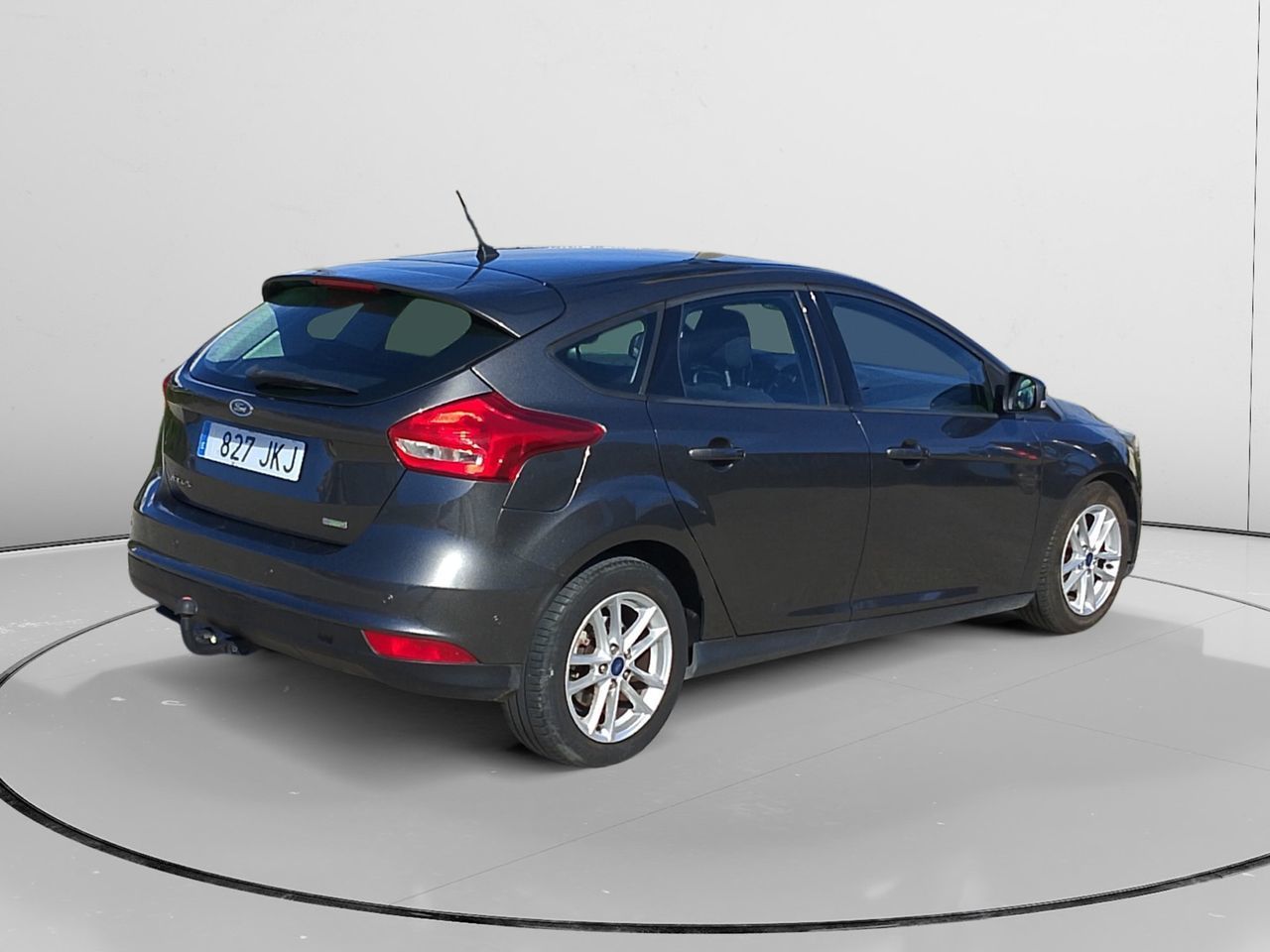 Ford Focus 1.6 TI-VCT Trend+ - foto 2