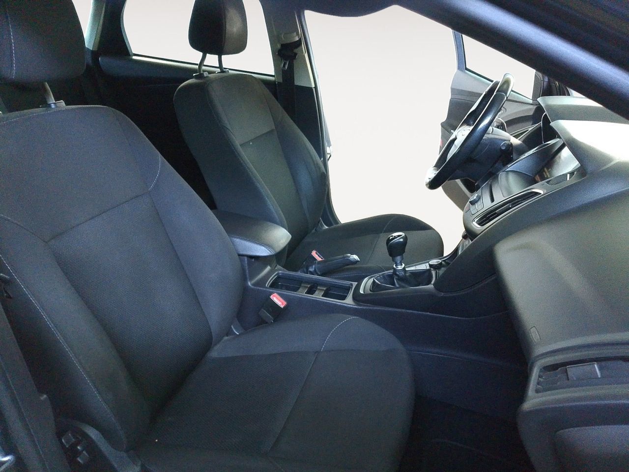 Ford Focus 1.6 TI-VCT Trend+ - foto 10