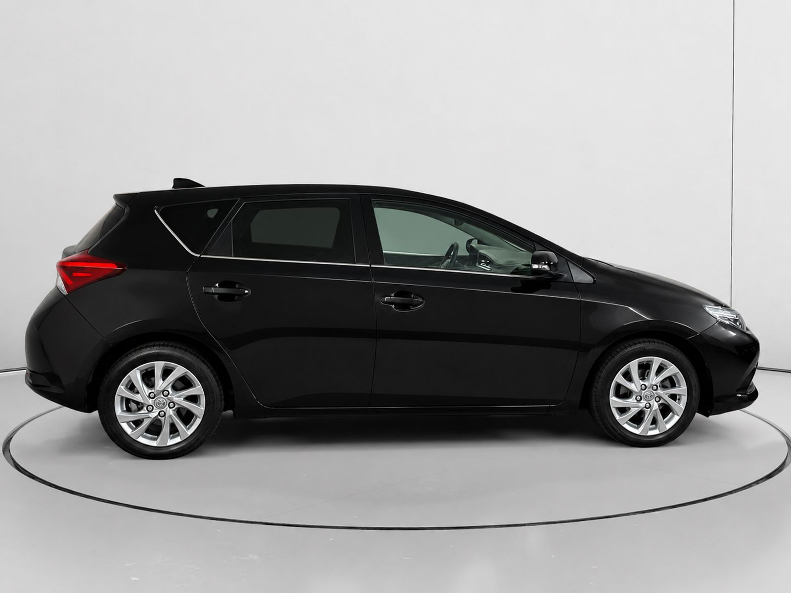 Toyota Auris 120T Active (Business Plus) - foto 2