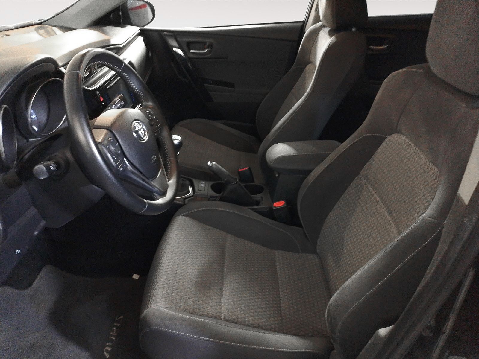 Toyota Auris 120T Active (Business Plus) - foto 13