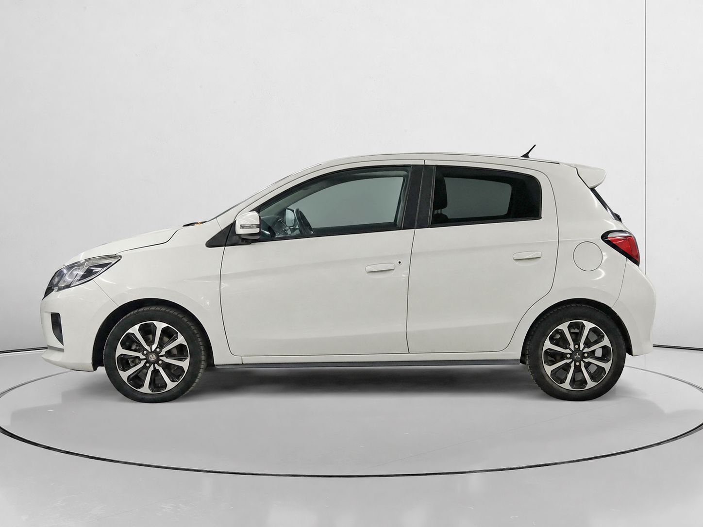 Mitsubishi Space Star 120 MPI Kaiteki - foto 6