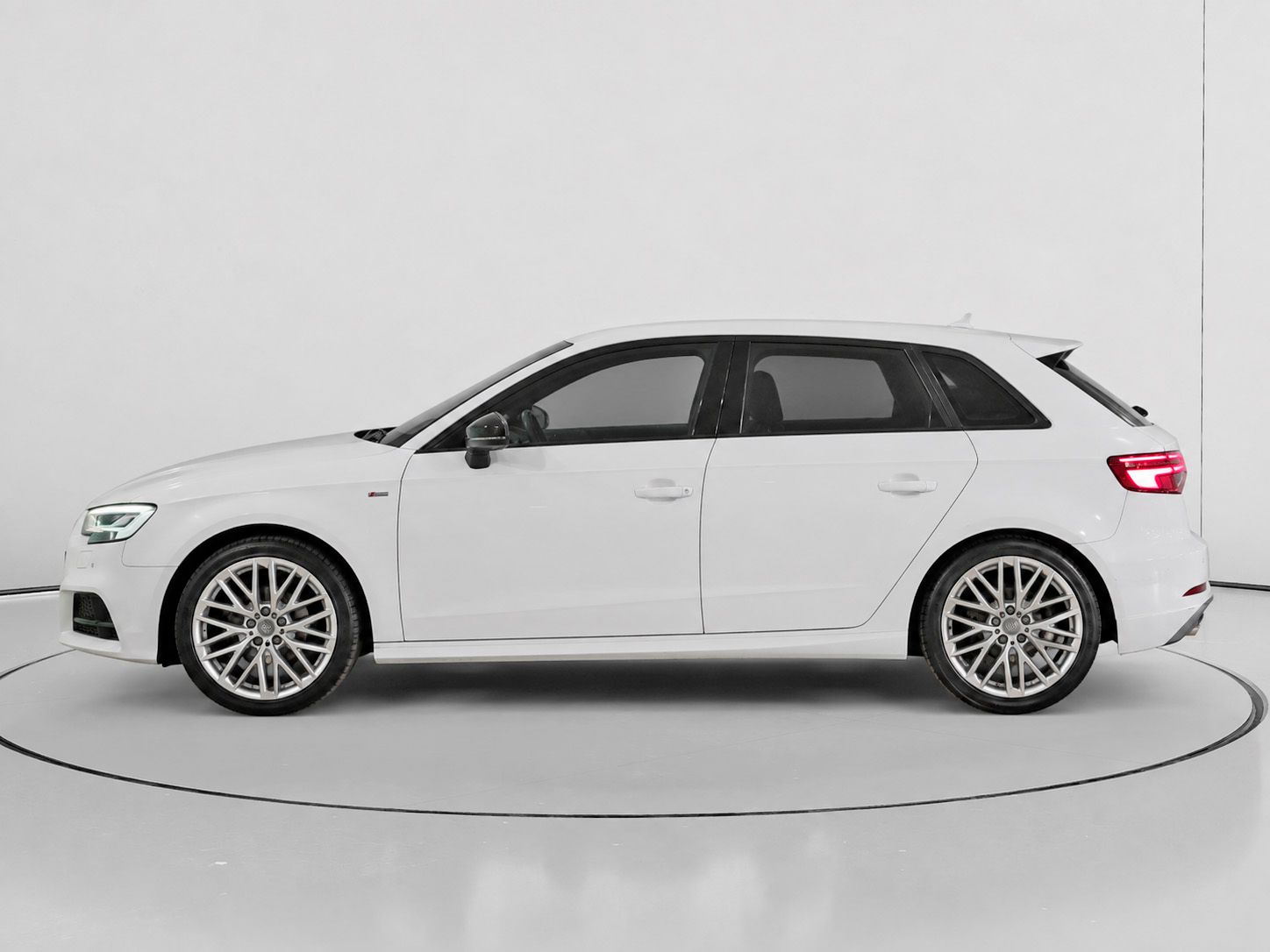 Audi A3 S line edition 2.0 TDI S tronic - foto 6