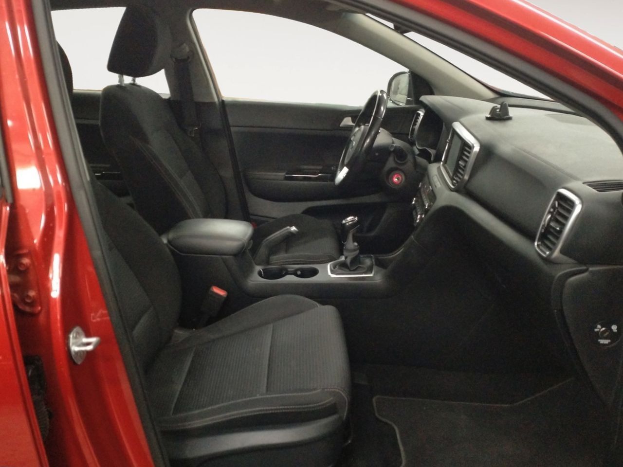 Kia Sportage 1.6 MHEV Drive 4x2 - foto 11