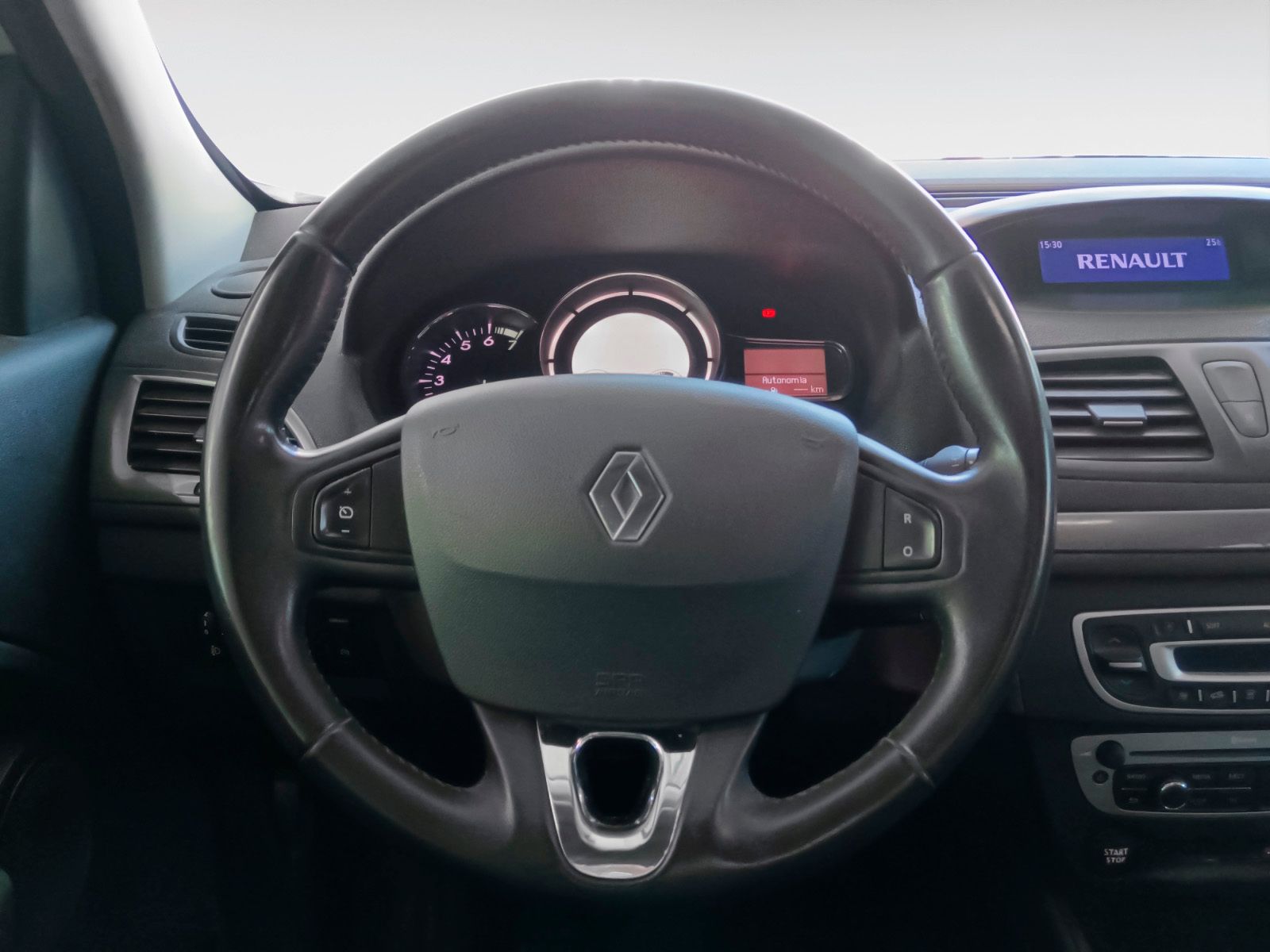 Renault Mégane Limited Energy TCe - foto 9
