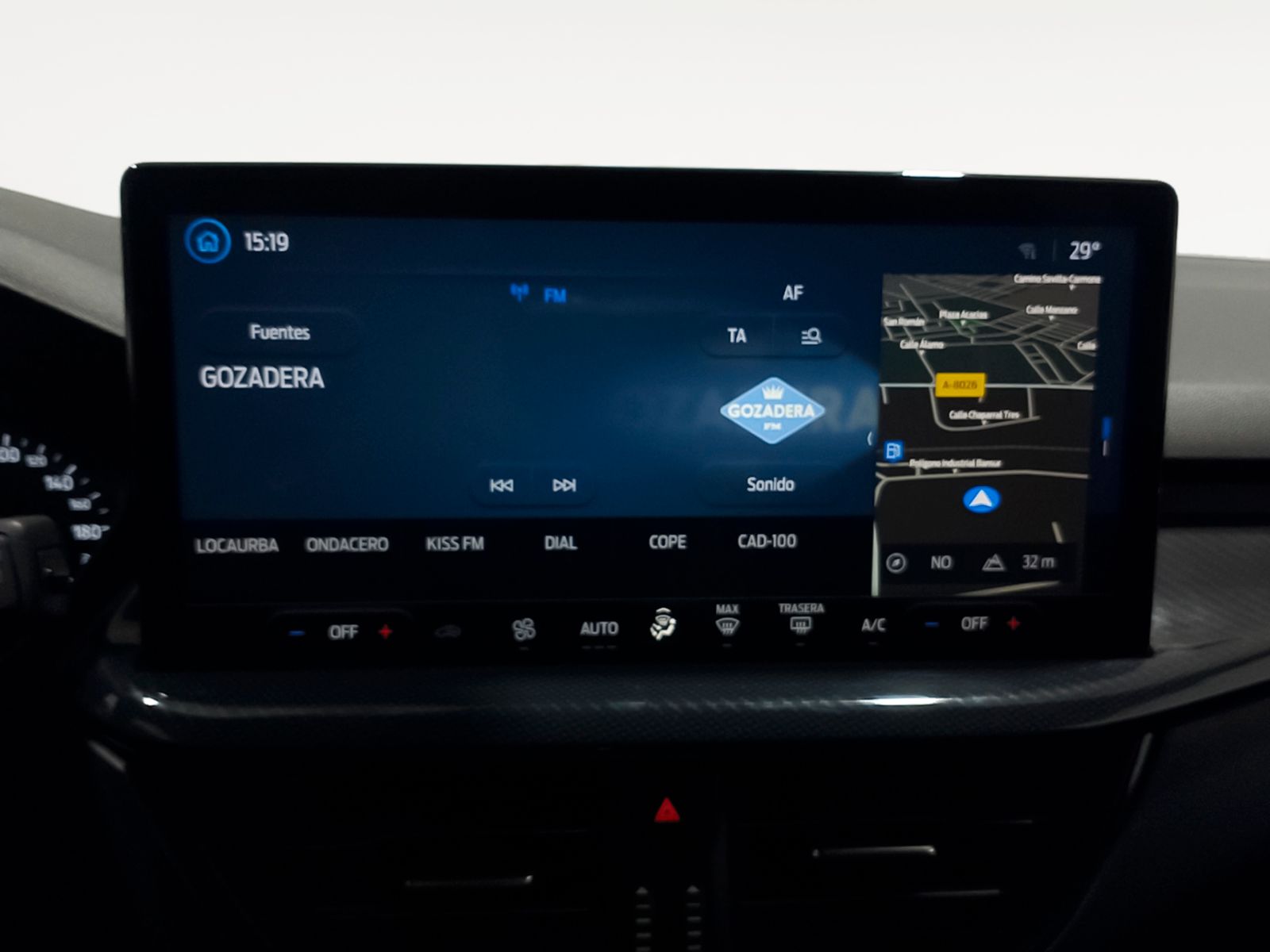 Ford Focus 1.0 EcoBoost MHEV ST-Line - foto 17