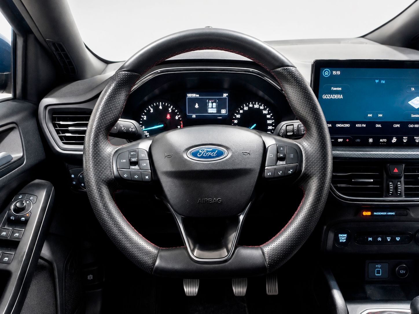 Ford Focus 1.0 EcoBoost MHEV ST-Line - foto 10