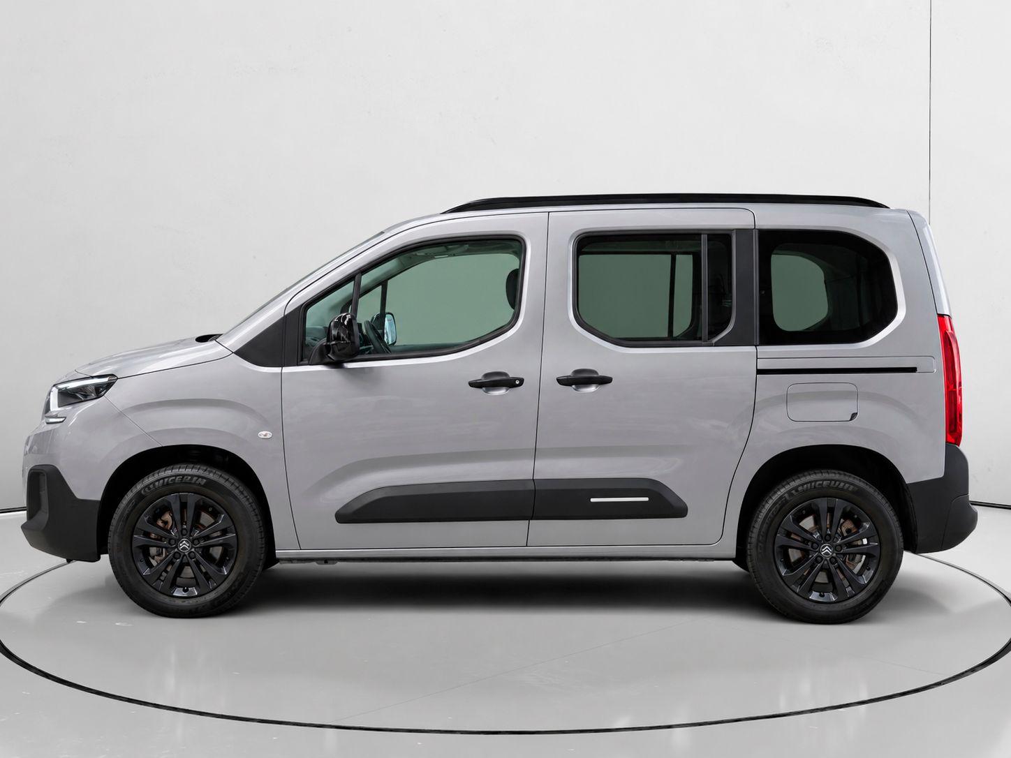 Citroën Berlingo BlueHDi 100 Plus Talla M - foto 6