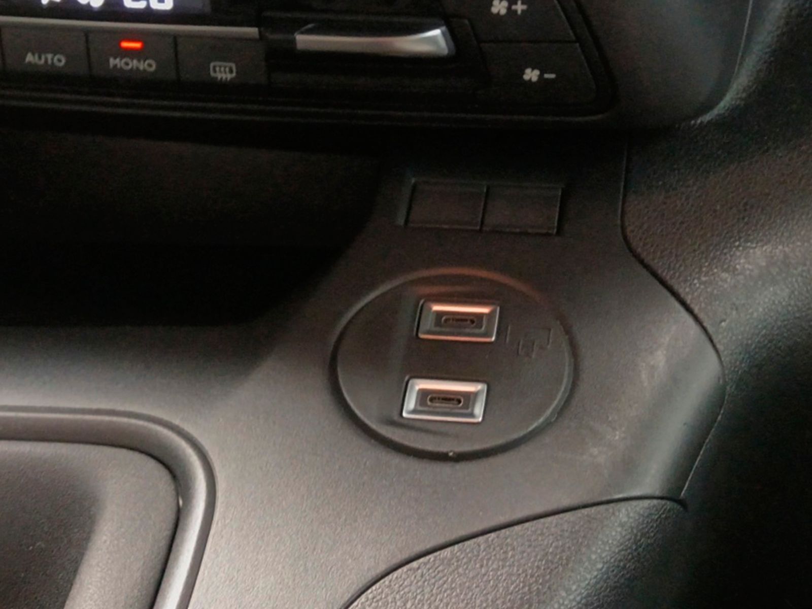 Citroën Berlingo BlueHDi 100 Plus Talla M - foto 23