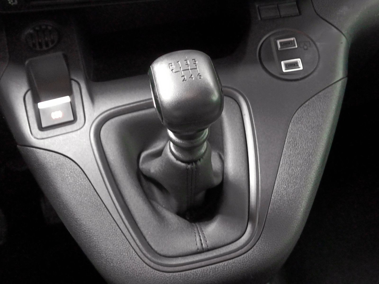 Citroën Berlingo BlueHDi 100 Plus Talla M - foto 15