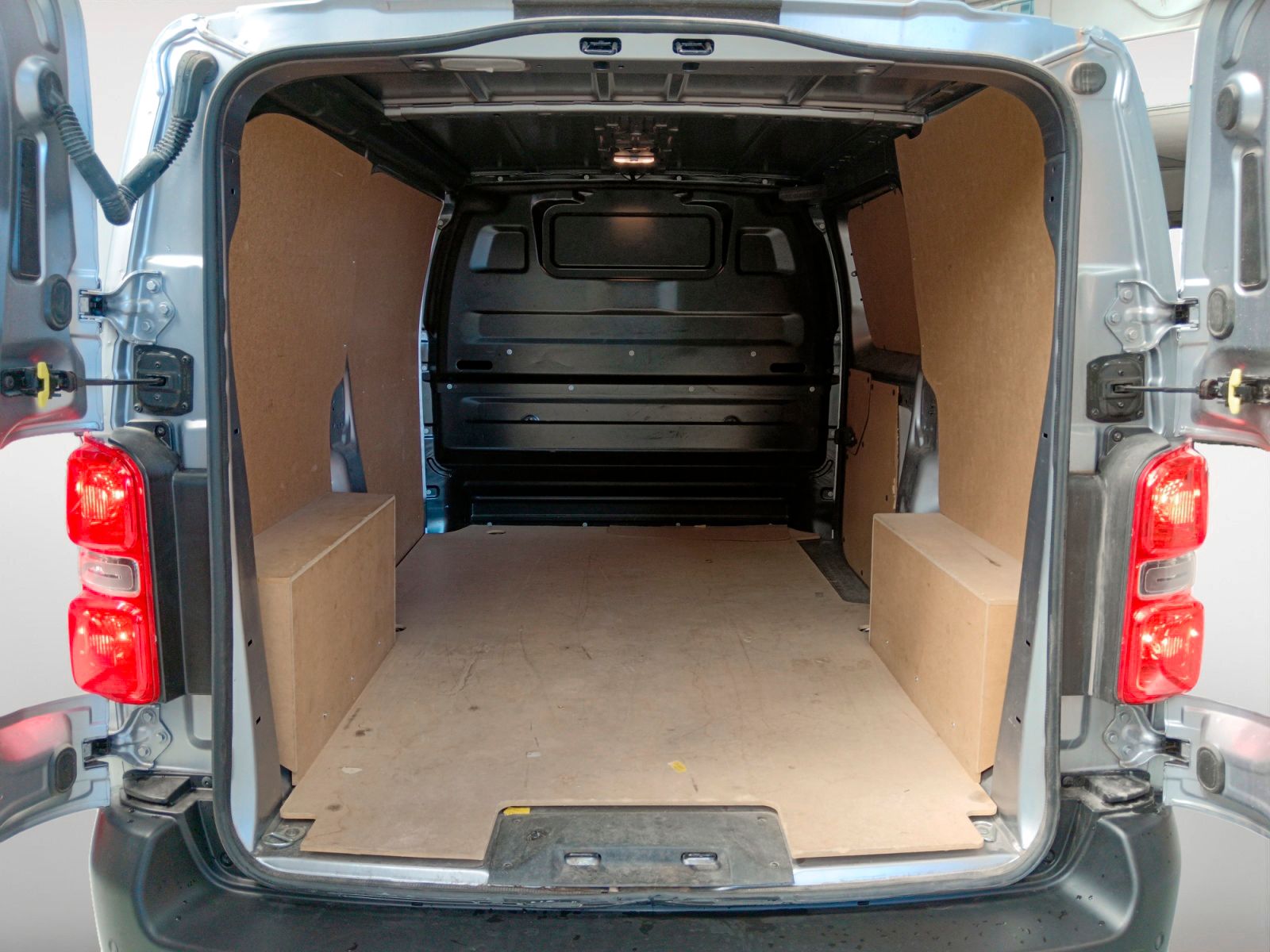 Peugeot Expert Furgon BlueHDi 120 Standard - foto 14