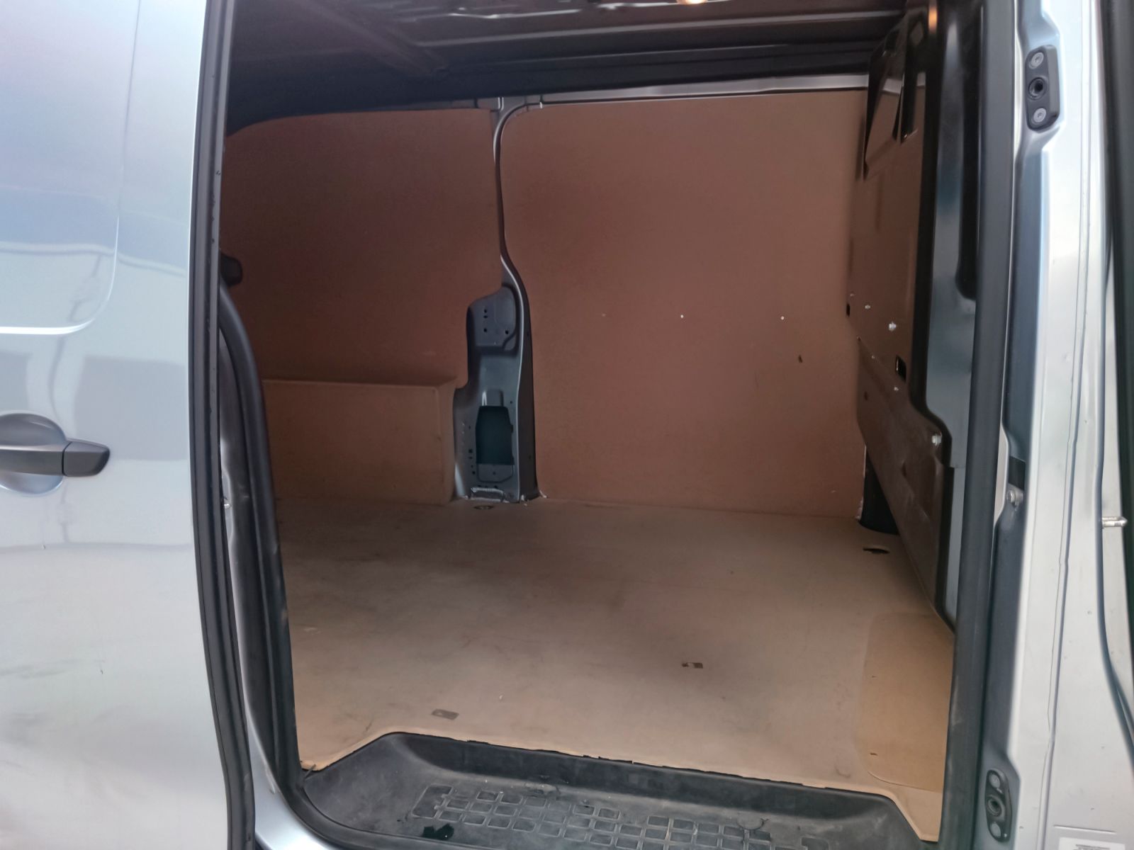 Peugeot Expert Furgon BlueHDi 120 Standard - foto 13