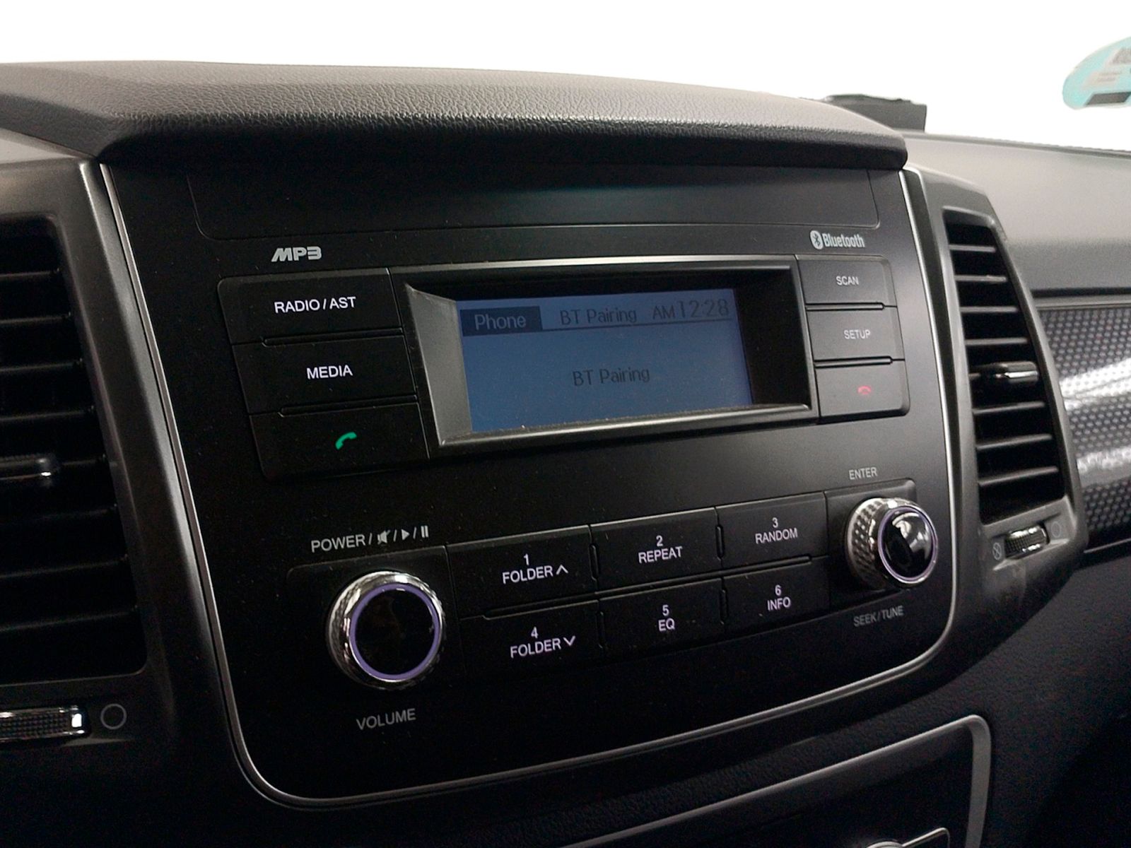 SsangYong Musso Sports D22DTR Pro 4x4 - foto 18