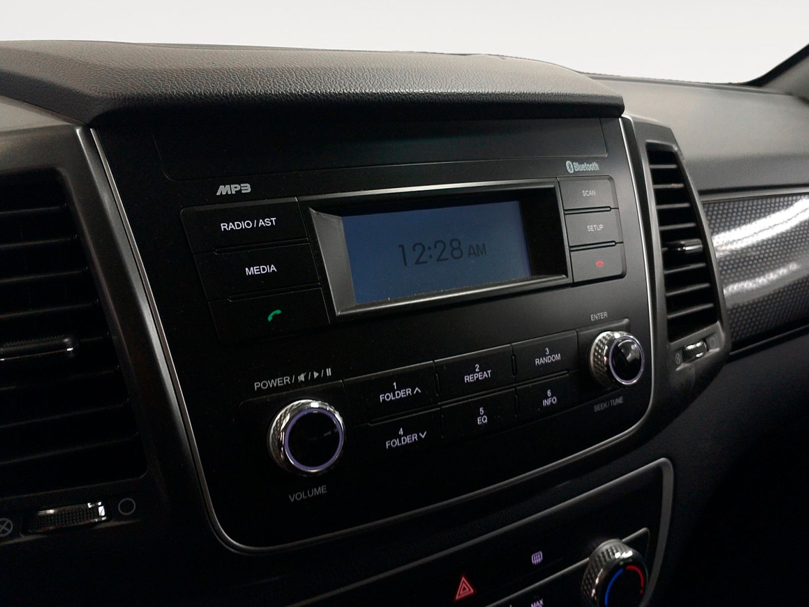 SsangYong Musso Sports D22DTR Pro 4x4 - foto 16