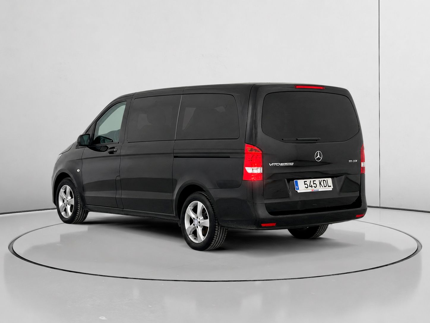 Mercedes-Benz Vito Combi 111 CDI Tourer Base Larga - foto 5