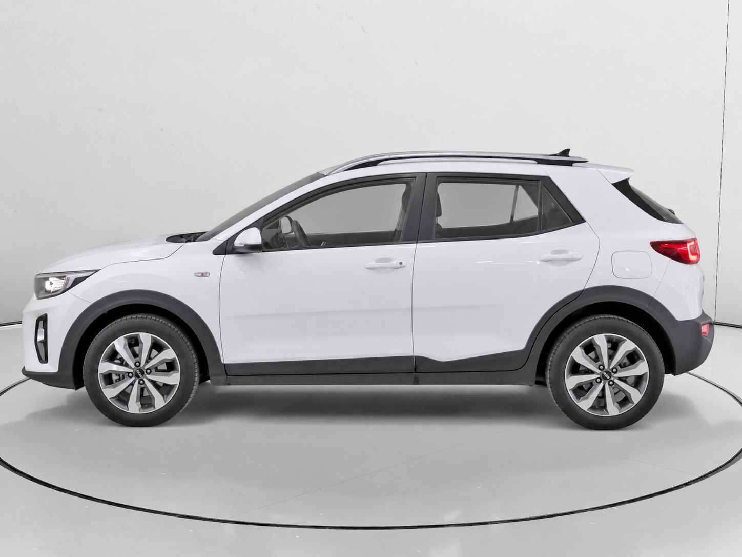 Kia Stonic 1.0 T-GDi MHEV iMT Concept - foto 6