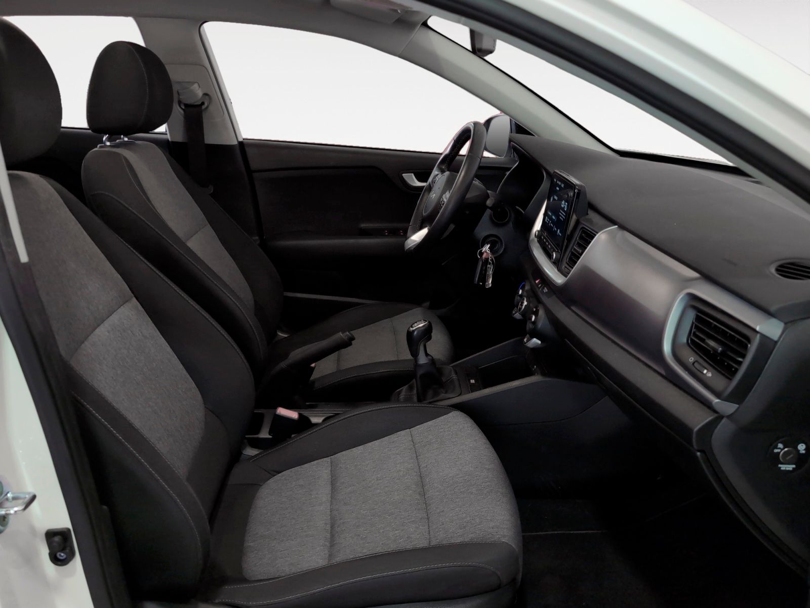 Kia Stonic 1.0 T-GDi MHEV iMT Concept - foto 13