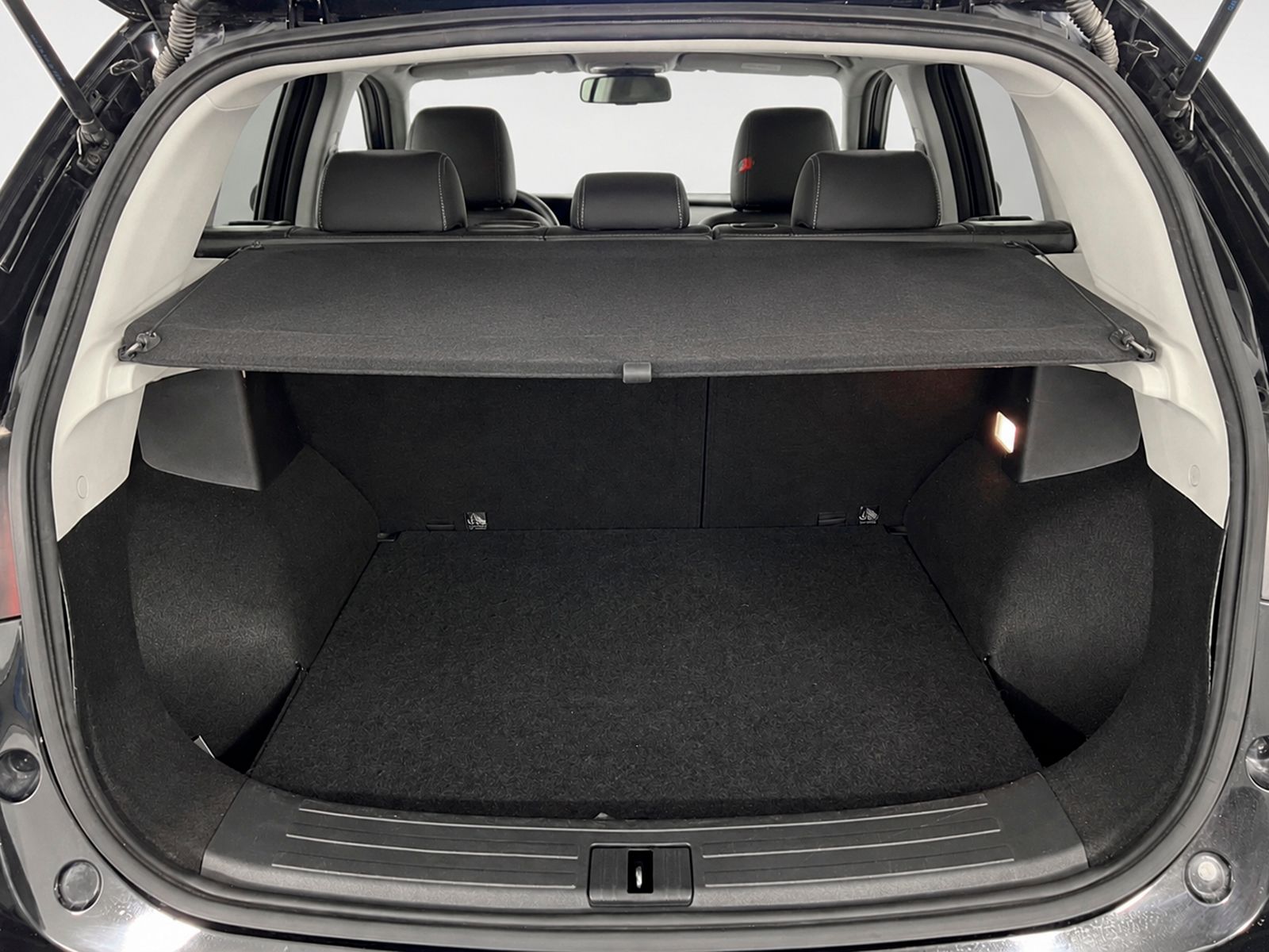 MG ZS 1.0T Luxury - foto 15