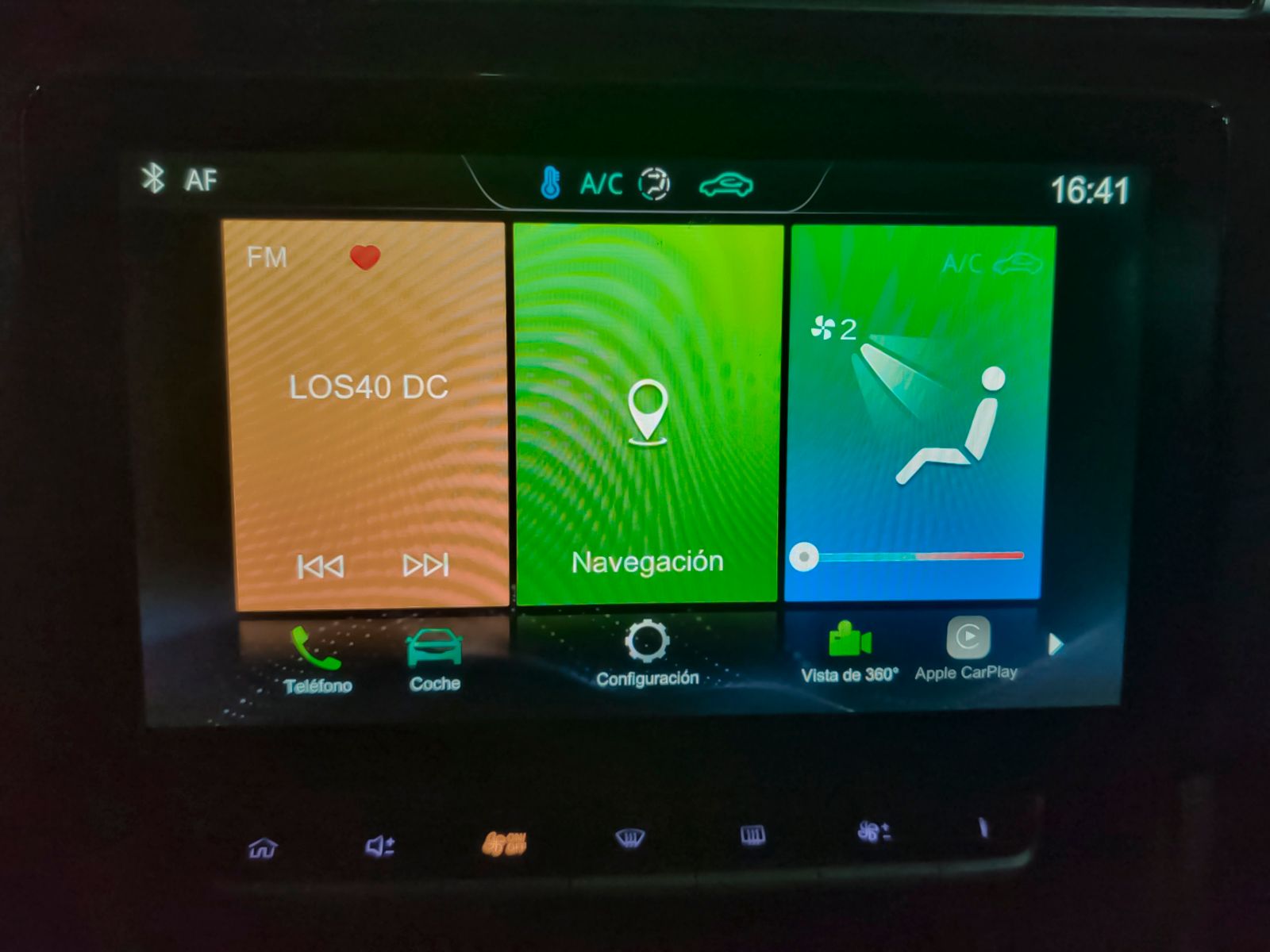 MG ZS 1.0T Luxury - foto 18