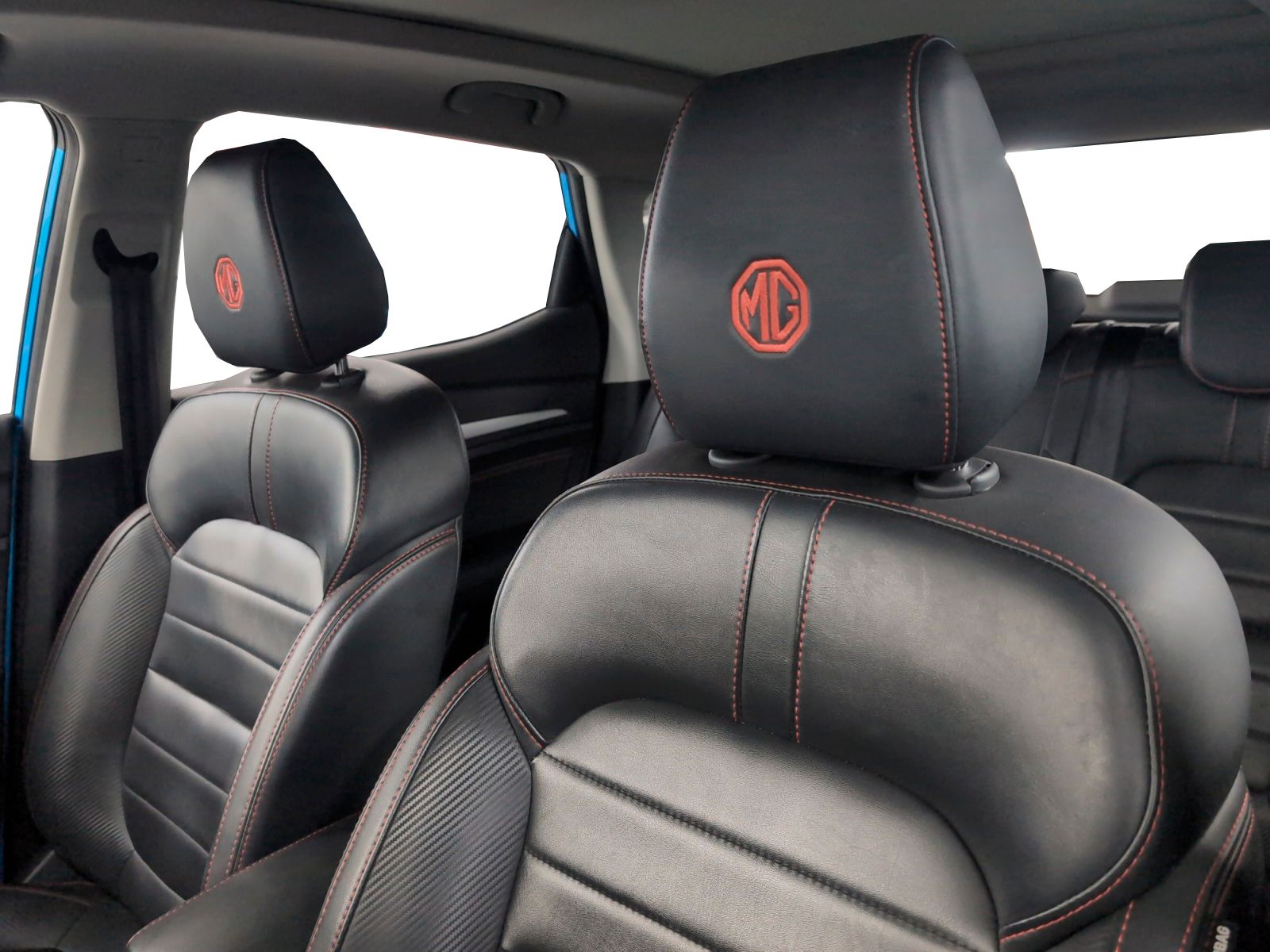 MG ZS 1.0T Luxury - foto 24