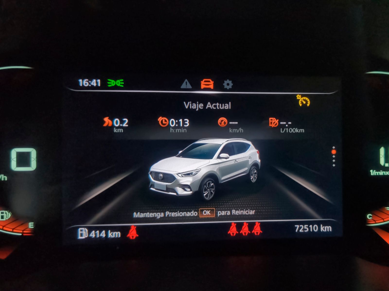 MG ZS 1.0T Luxury - foto 17