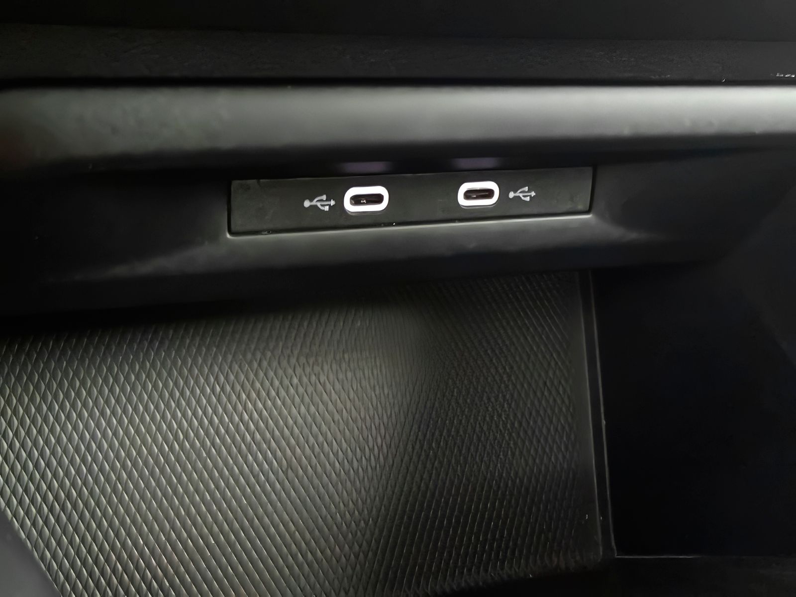 Volkswagen Golf 2.0 TDI - foto 22