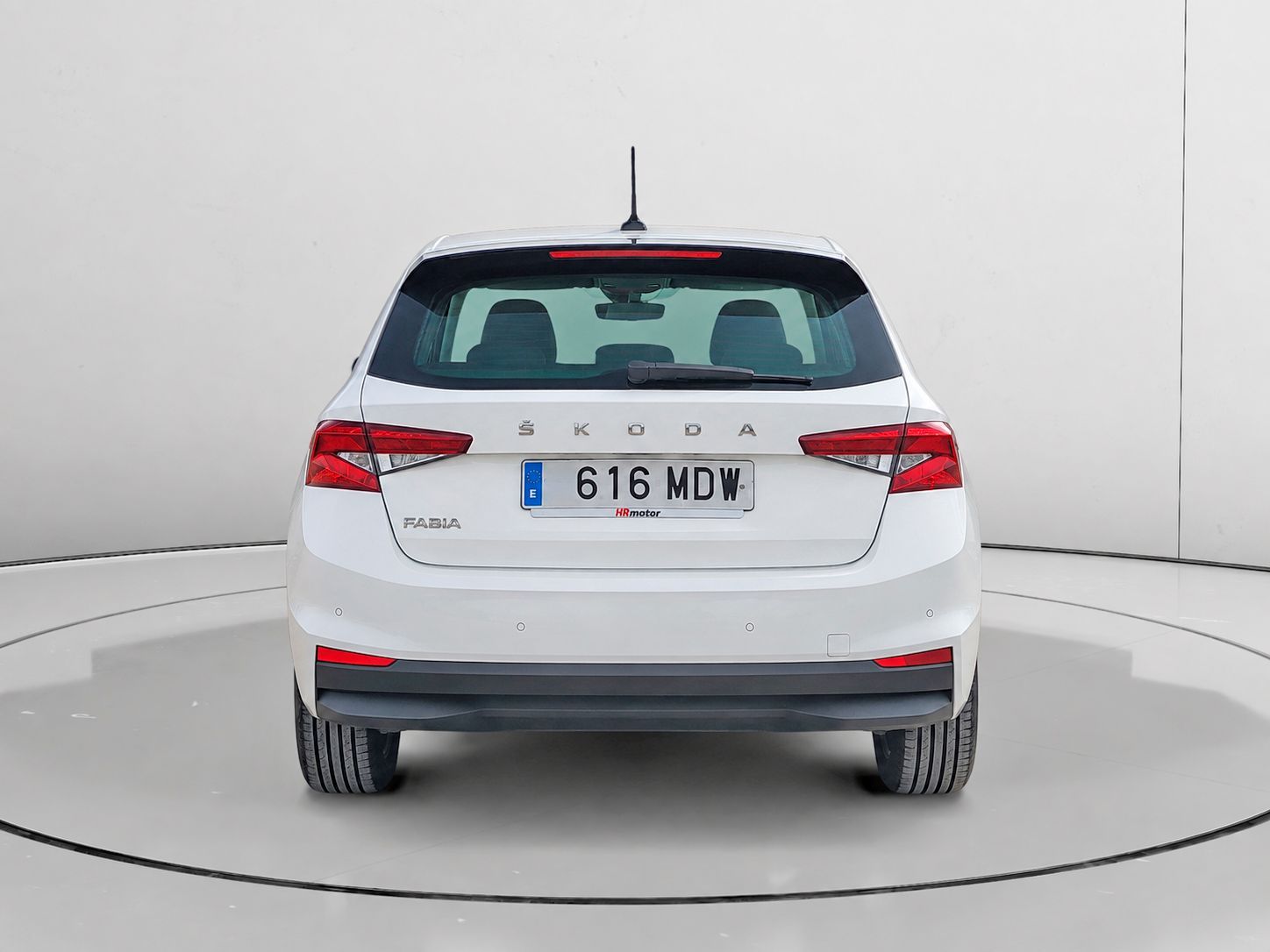 Škoda Fabia 1.0 TSI Ambition - foto 4