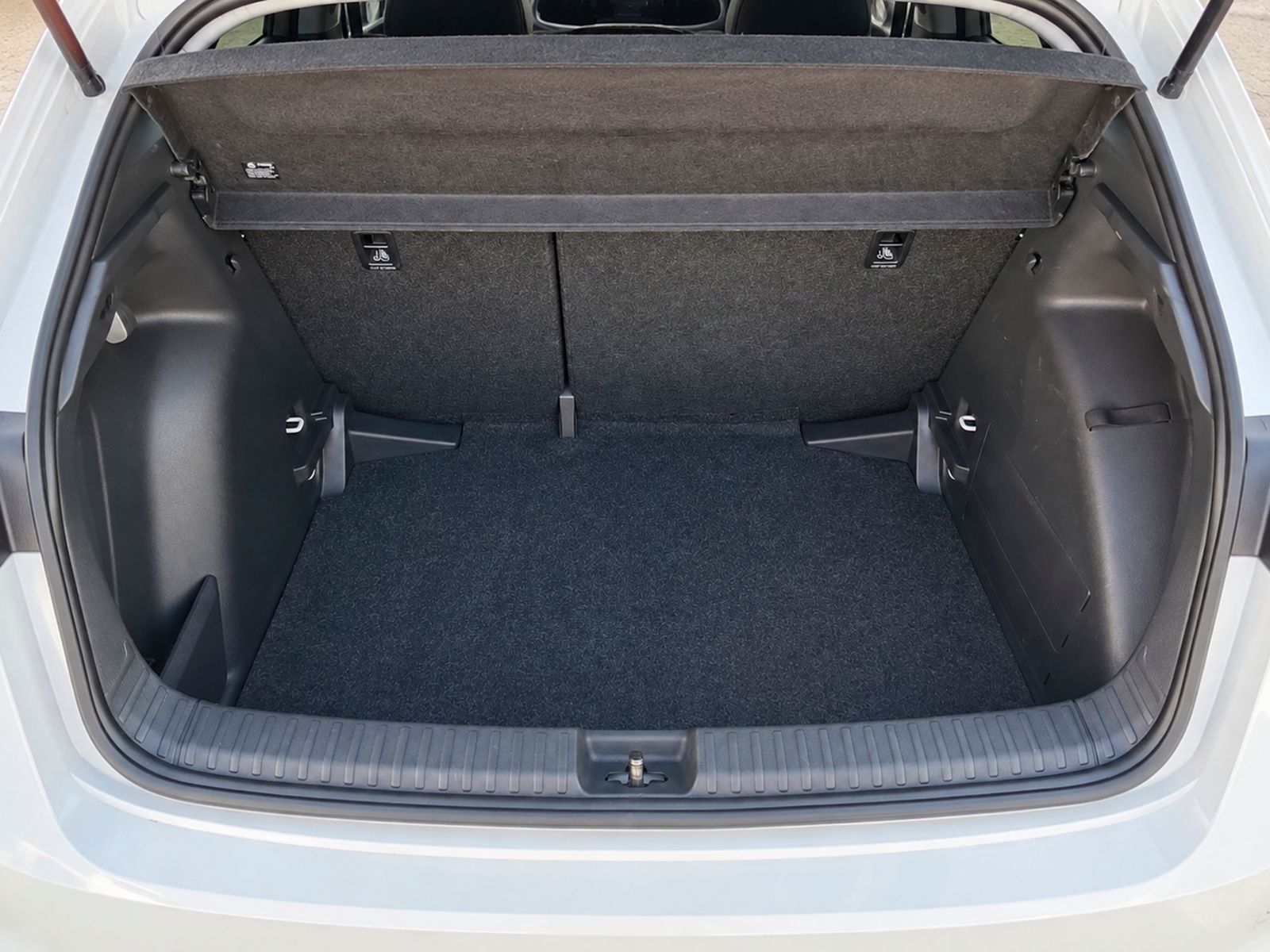Škoda Fabia 1.0 TSI Ambition - foto 14