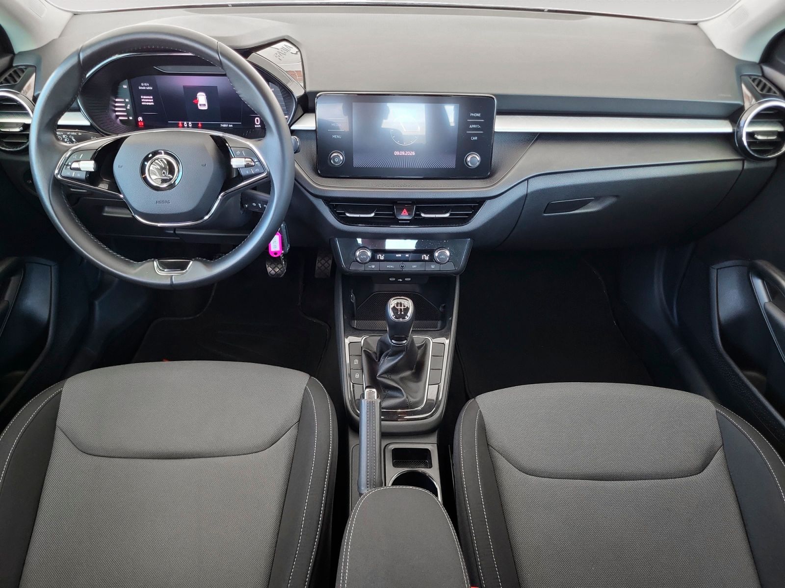 Škoda Fabia 1.0 TSI Ambition - foto 9