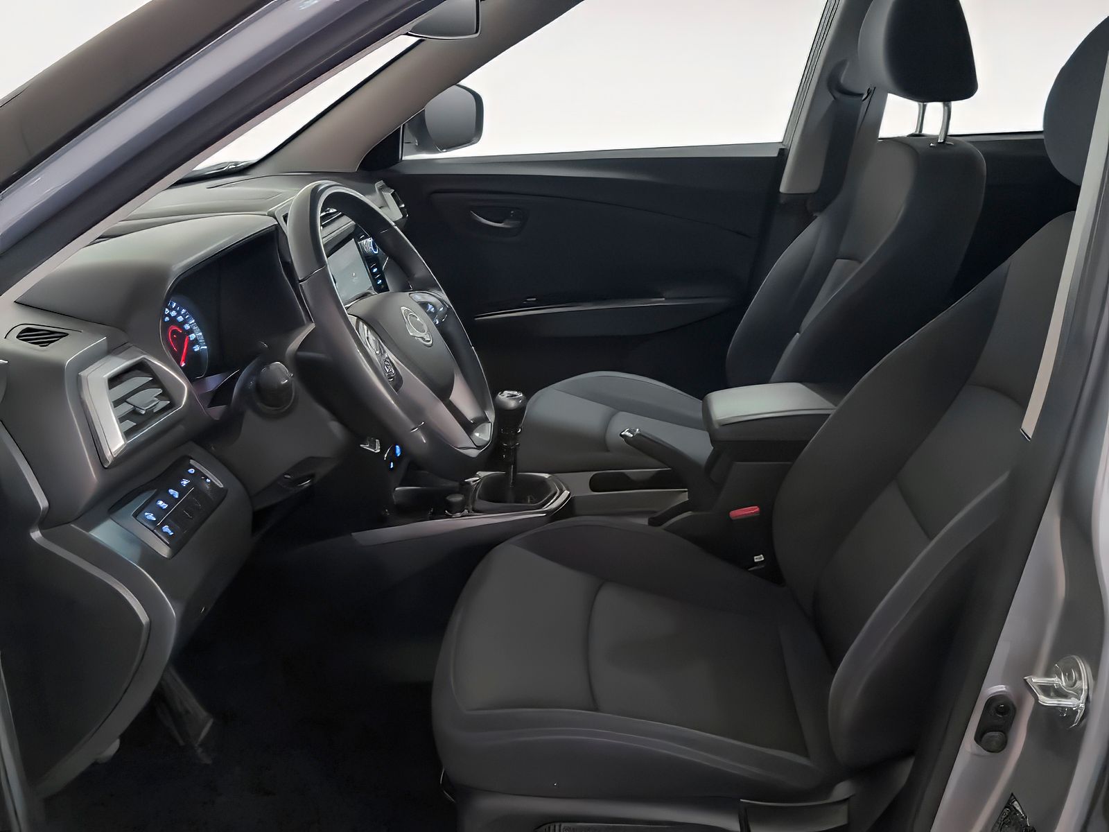 SsangYong Tivoli G15T LP Urban Plus - foto 10