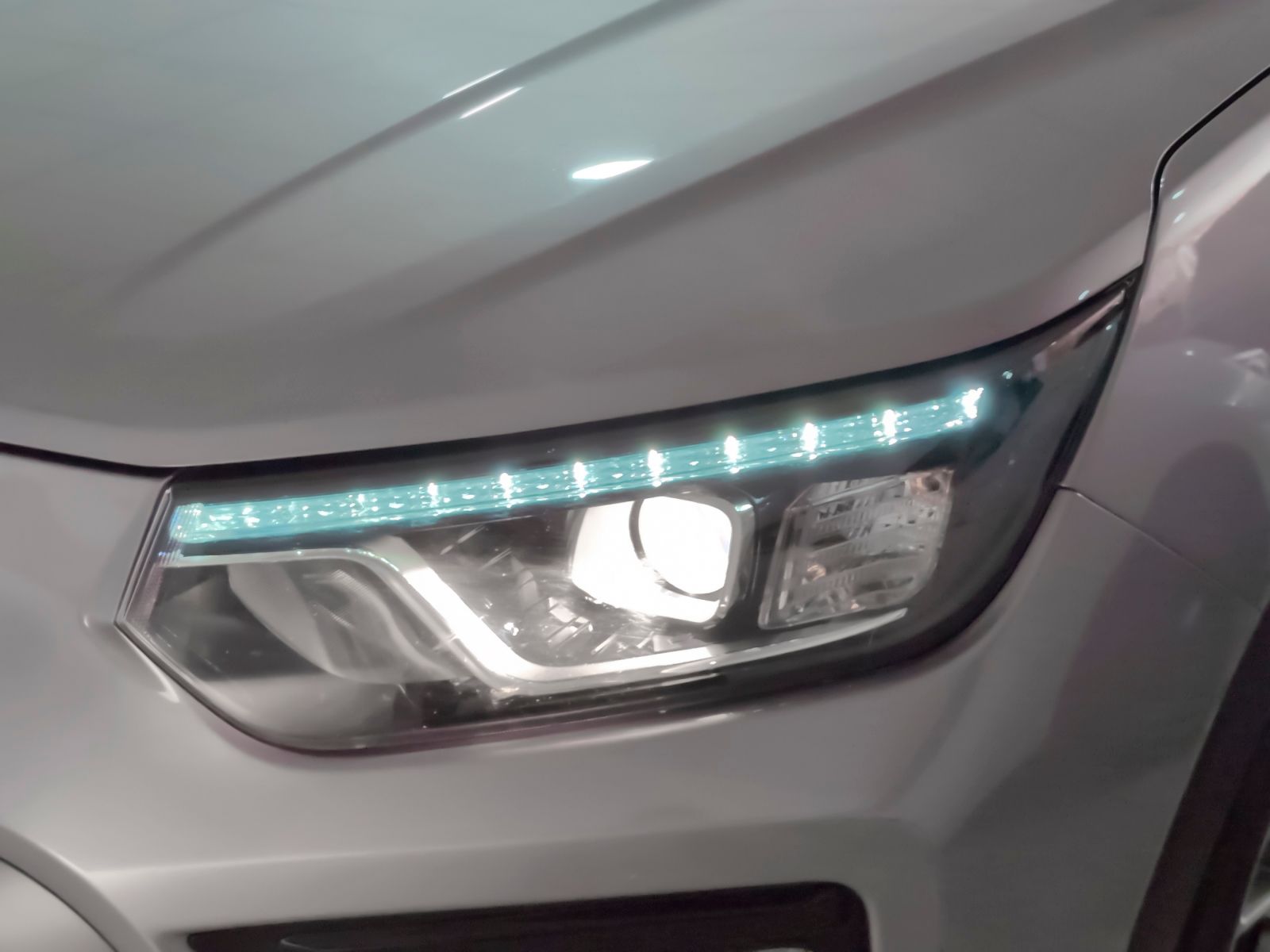SsangYong Tivoli G15T LP Urban Plus - foto 23