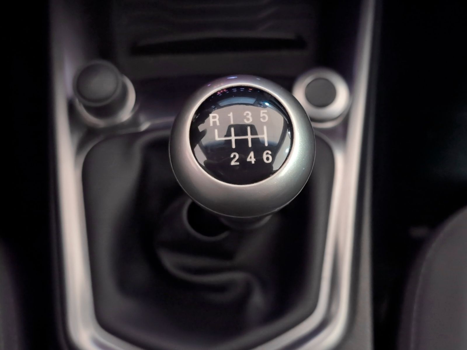 SsangYong Tivoli G15T LP Urban Plus - foto 14