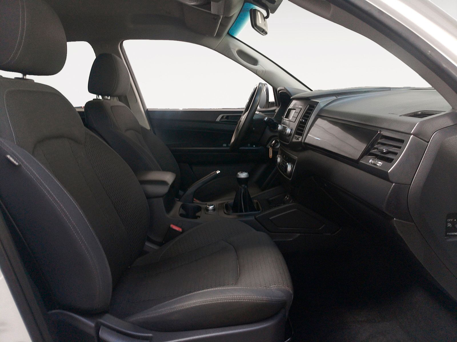 SsangYong Musso Sports D22DTR Pro 4x4 - foto 13