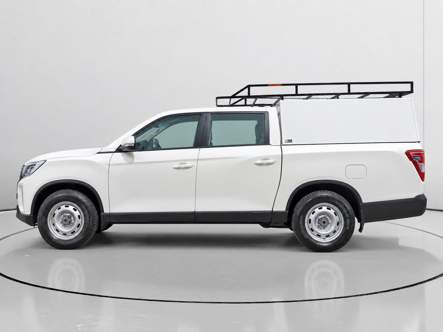 SsangYong Musso Sports D22DTR Pro 4x4 - foto 6