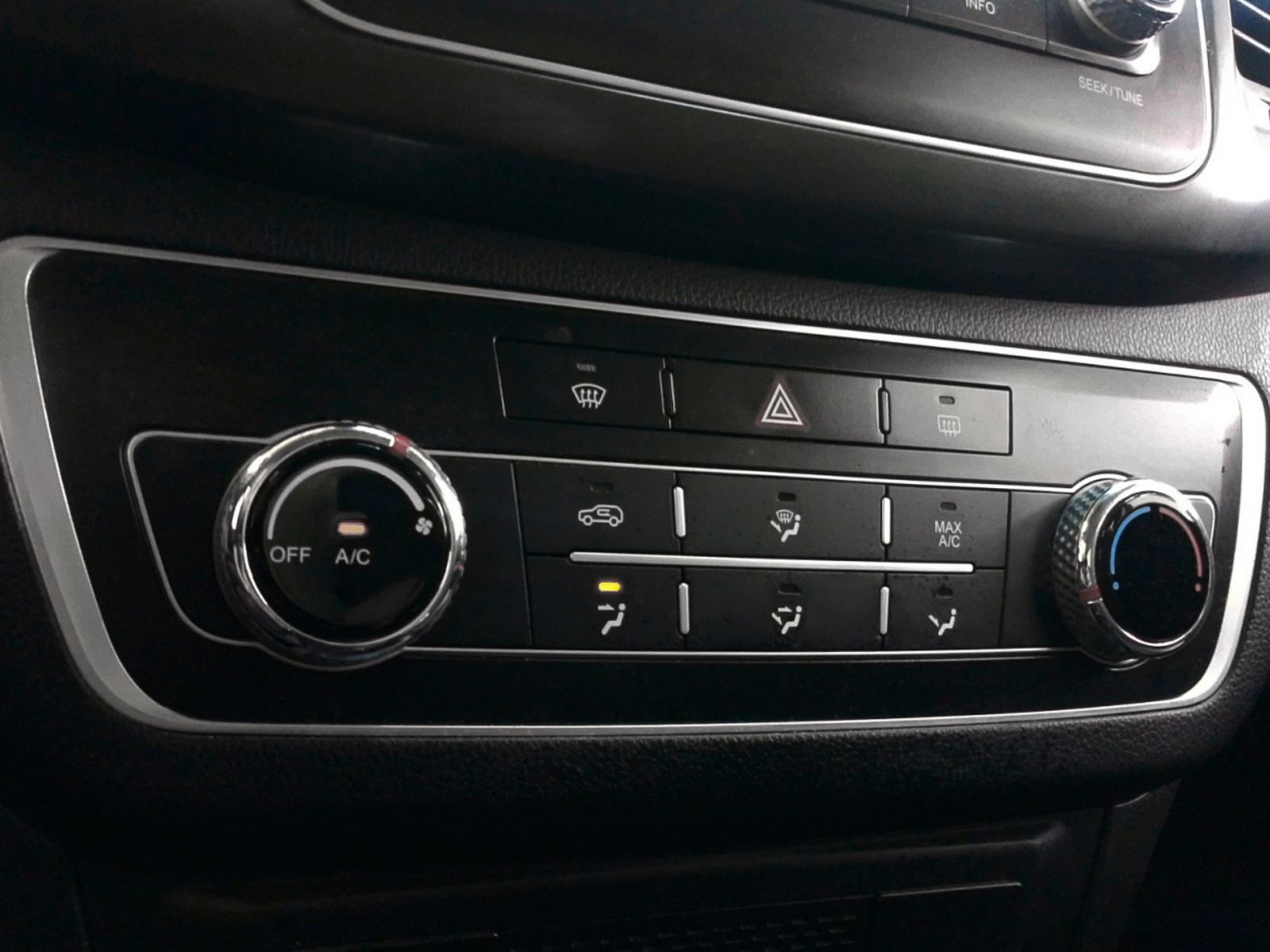 SsangYong Musso Sports D22DTR Pro 4x4 - foto 20