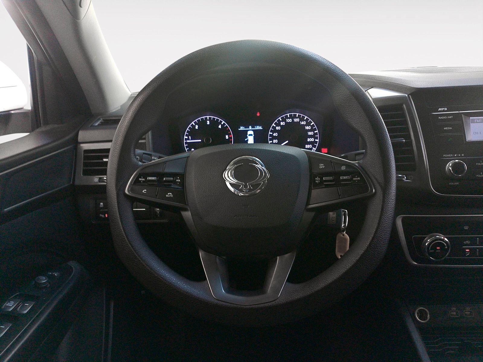 SsangYong Musso Sports D22DTR Pro 4x4 - foto 10