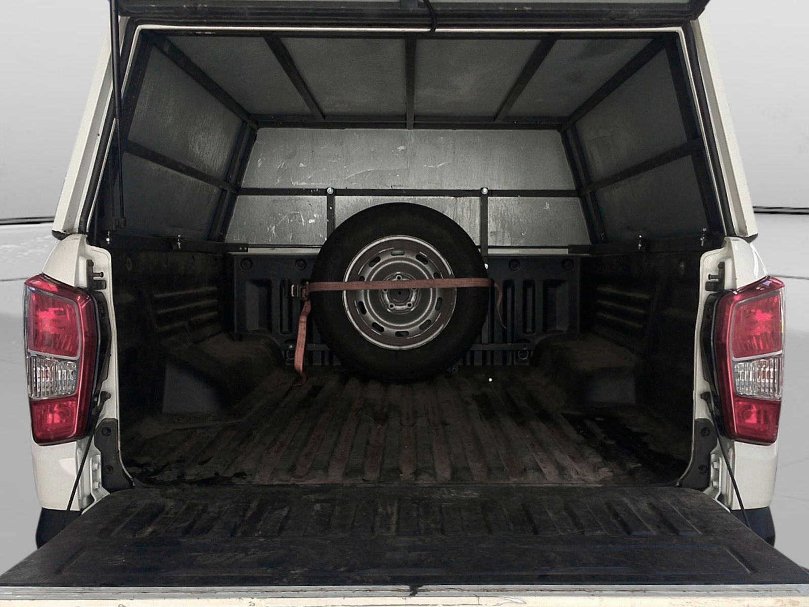 SsangYong Musso Sports D22DTR Pro 4x4 - foto 14