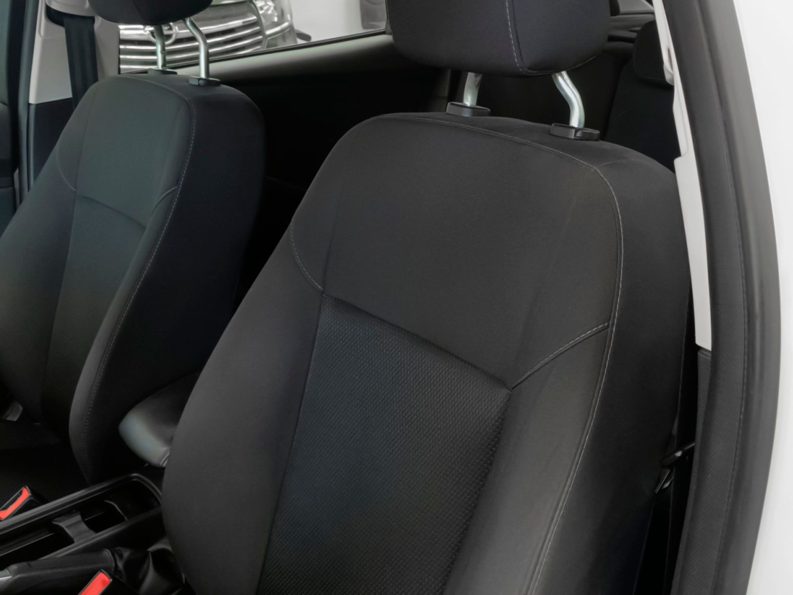 Ford Focus 1.6 TDCi Trend+ - foto 22