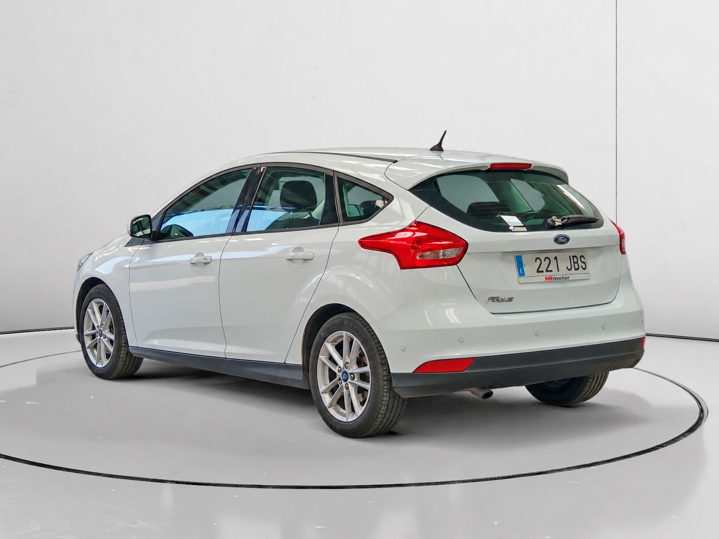 Ford Focus 1.6 TDCi Trend+ - foto 5