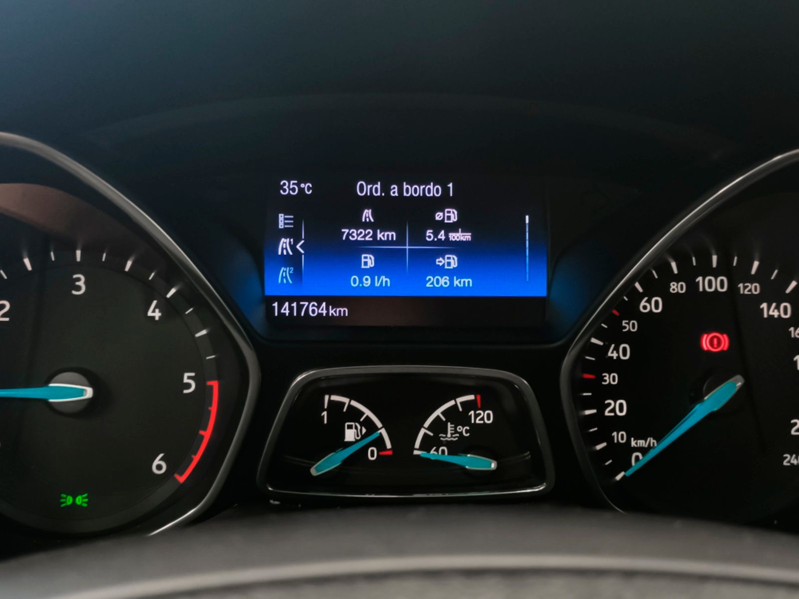 Ford Focus 1.6 TDCi Trend+ - foto 16