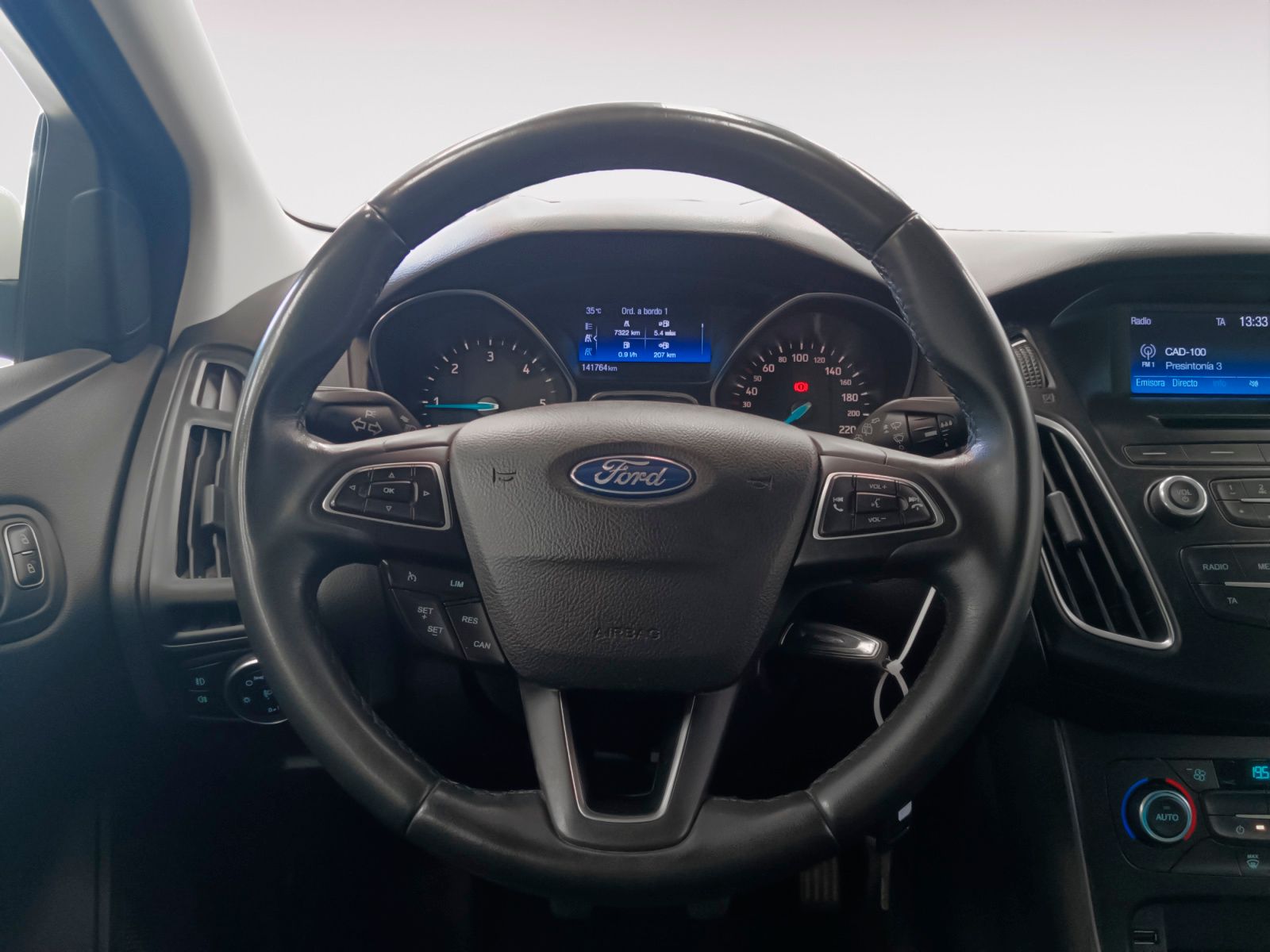 Ford Focus 1.6 TDCi Trend+ - foto 10