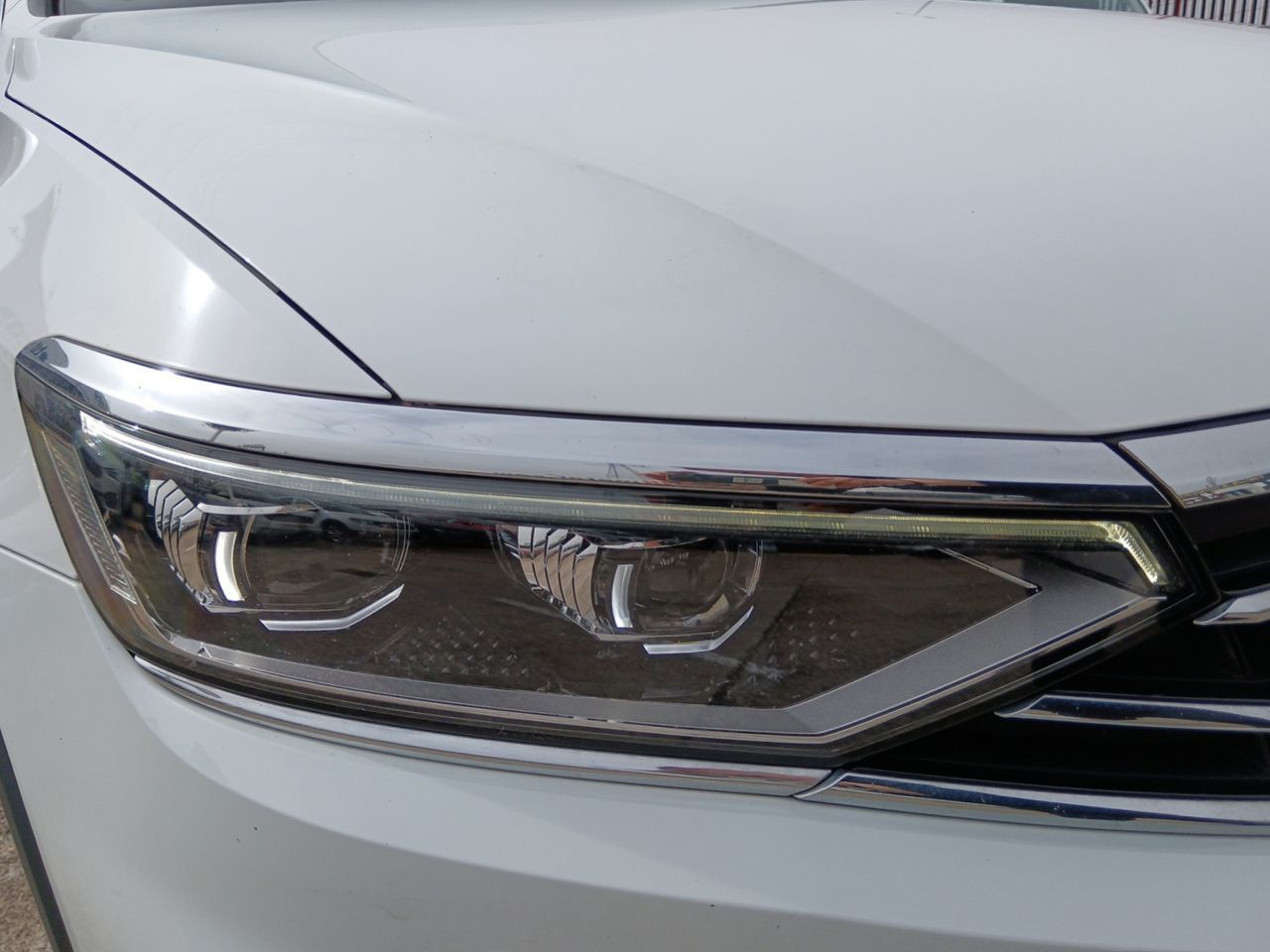 Volkswagen Passat 2.0 TDI 4Motion DSG - foto 23