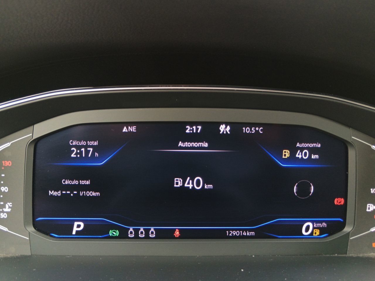 Volkswagen Passat 2.0 TDI 4Motion DSG - foto 14
