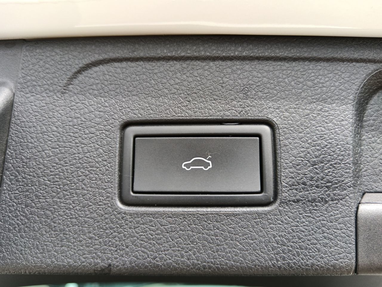 Volkswagen Passat 2.0 TDI 4Motion DSG - foto 21