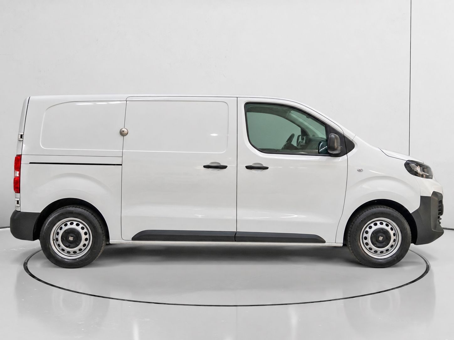 Fiat Scudo Furgon 1.5 BlueHDi L2 - foto 2