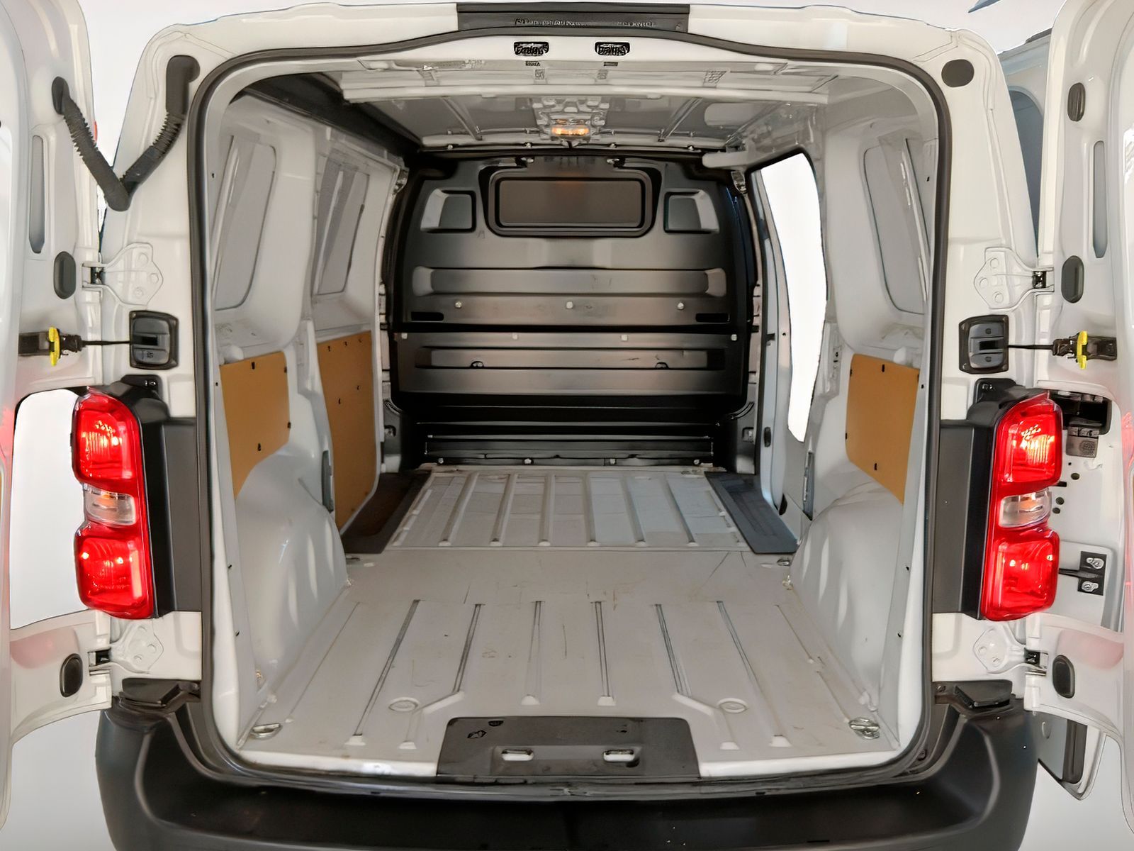 Fiat Scudo Furgon 1.5 BlueHDi L2 - foto 13