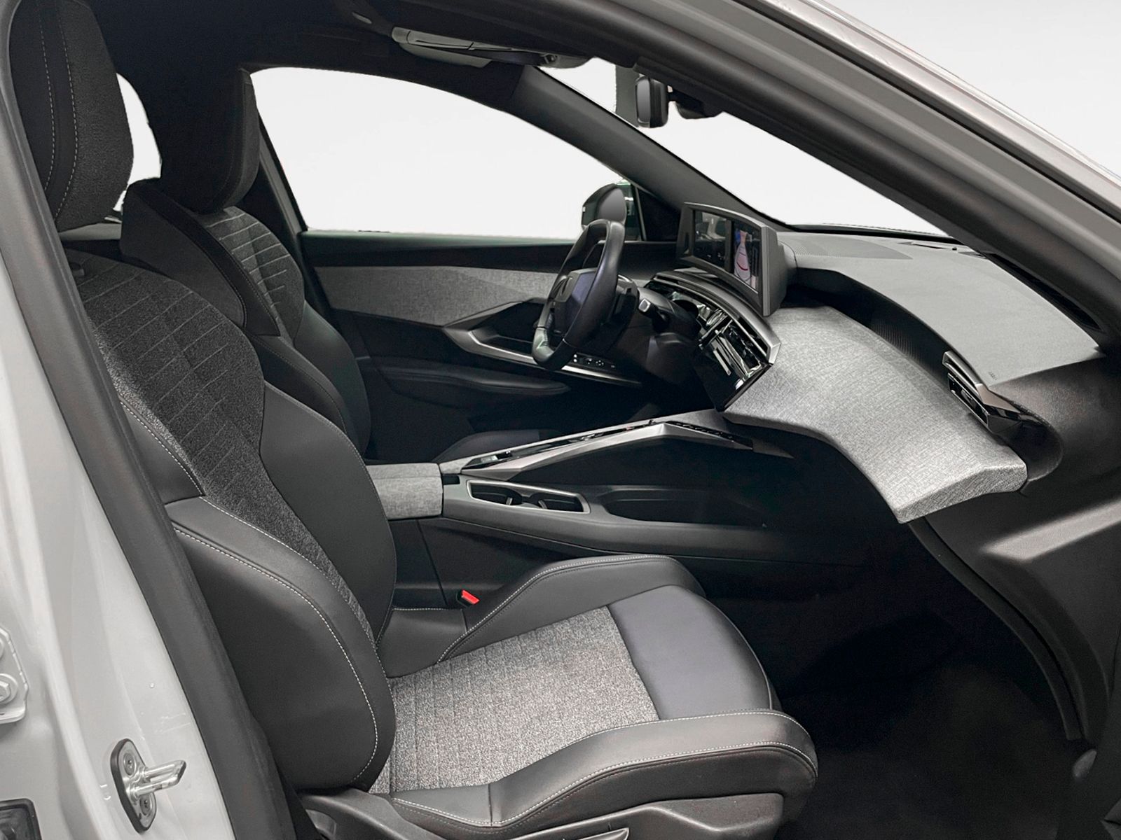 Peugeot 3008 1.2 Allure eDCS6 - foto 12