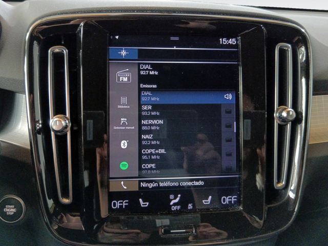 Volvo XC40 D3 Momentum - foto 17