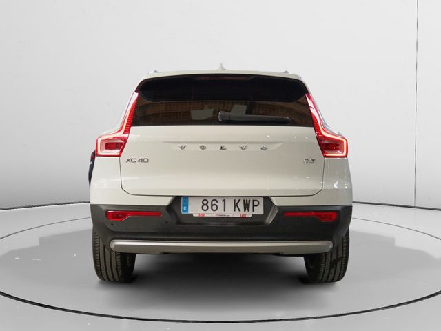 Volvo XC40 D3 Momentum - foto 3
