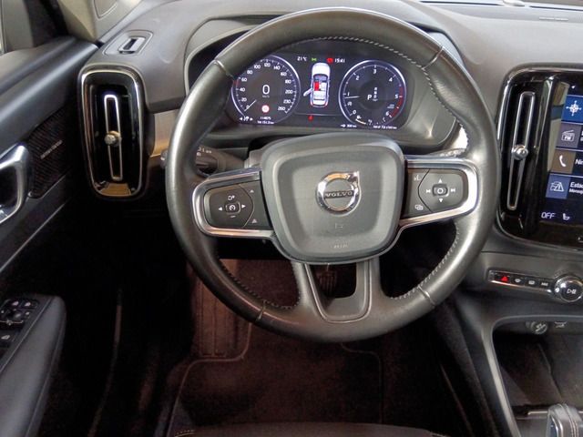 Volvo XC40 D3 Momentum - foto 8